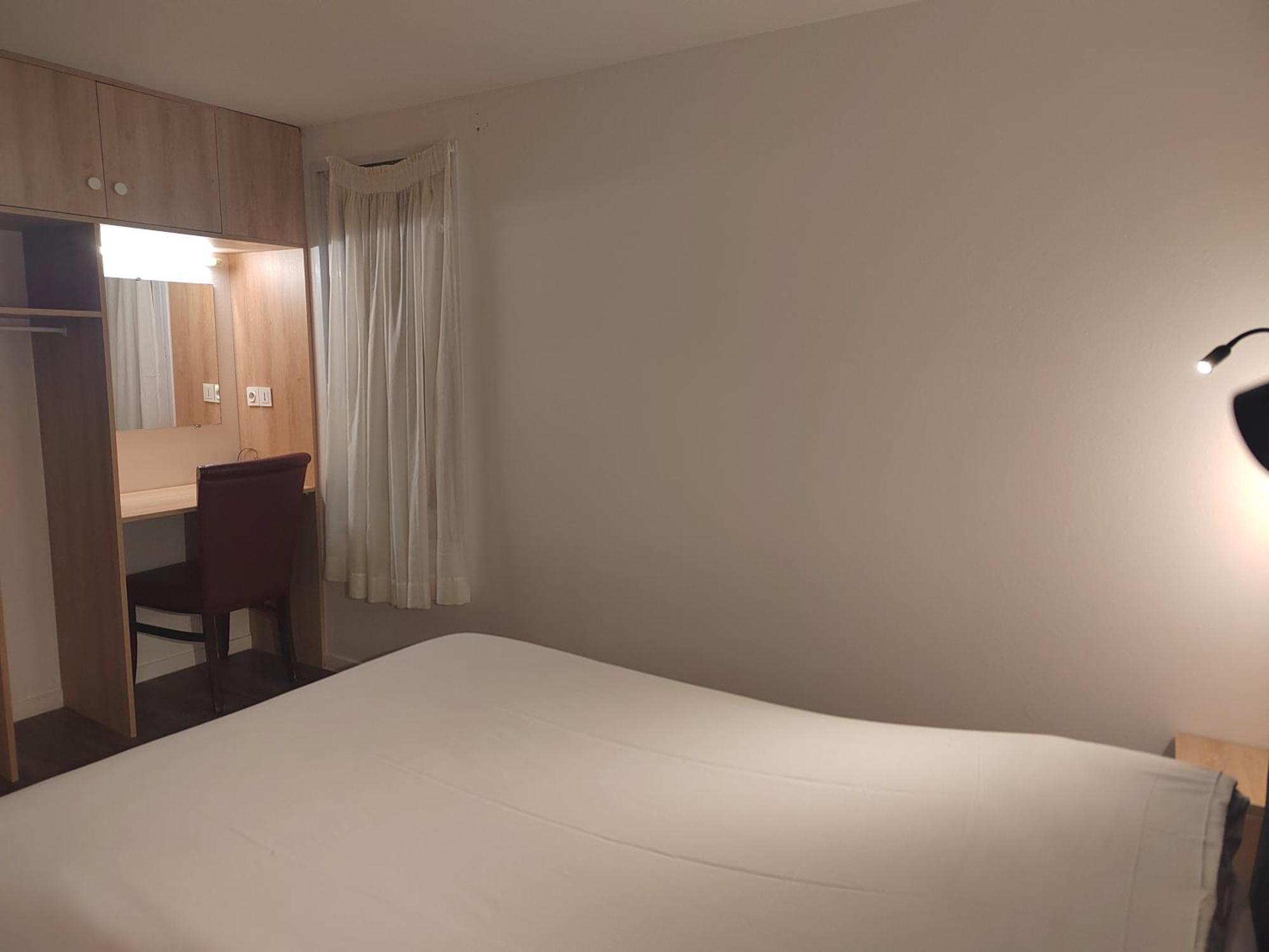 Fasthotel Paris Ouest Bouafle Extérieur photo