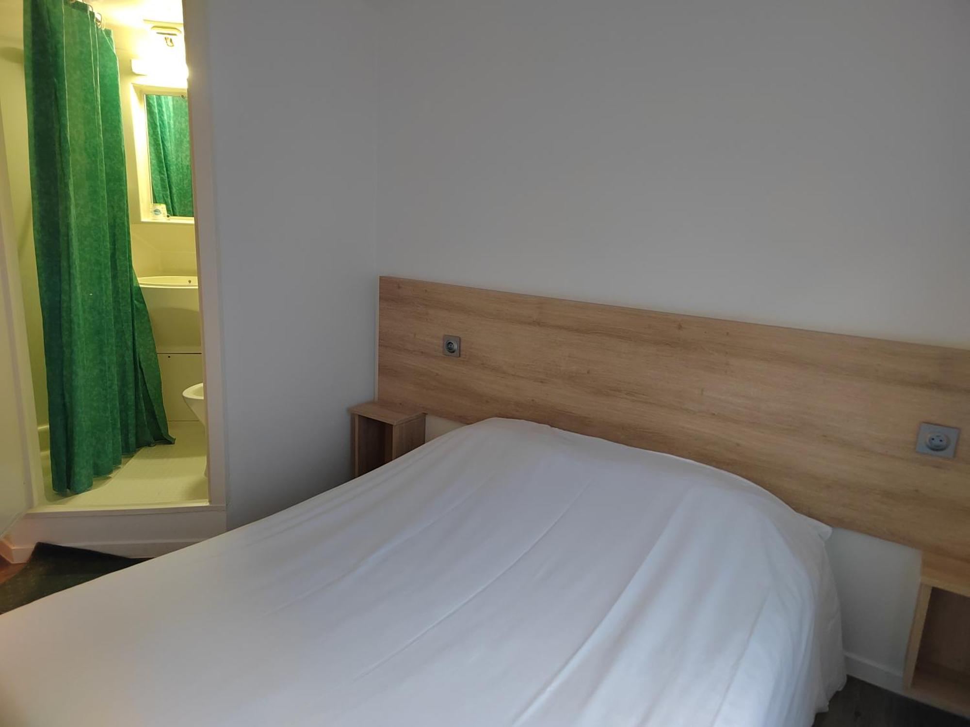 Fasthotel Paris Ouest Bouafle Extérieur photo