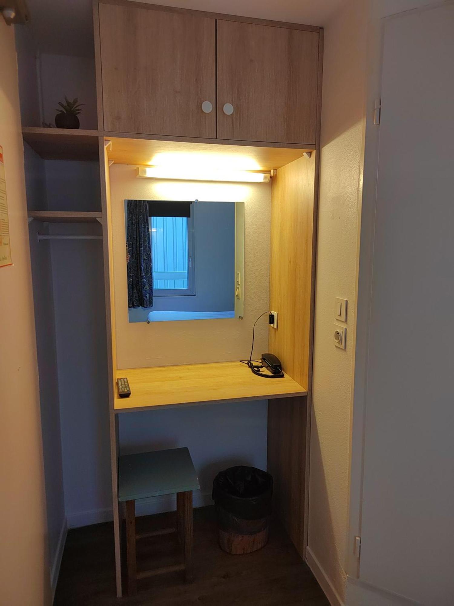 Fasthotel Paris Ouest Bouafle Extérieur photo