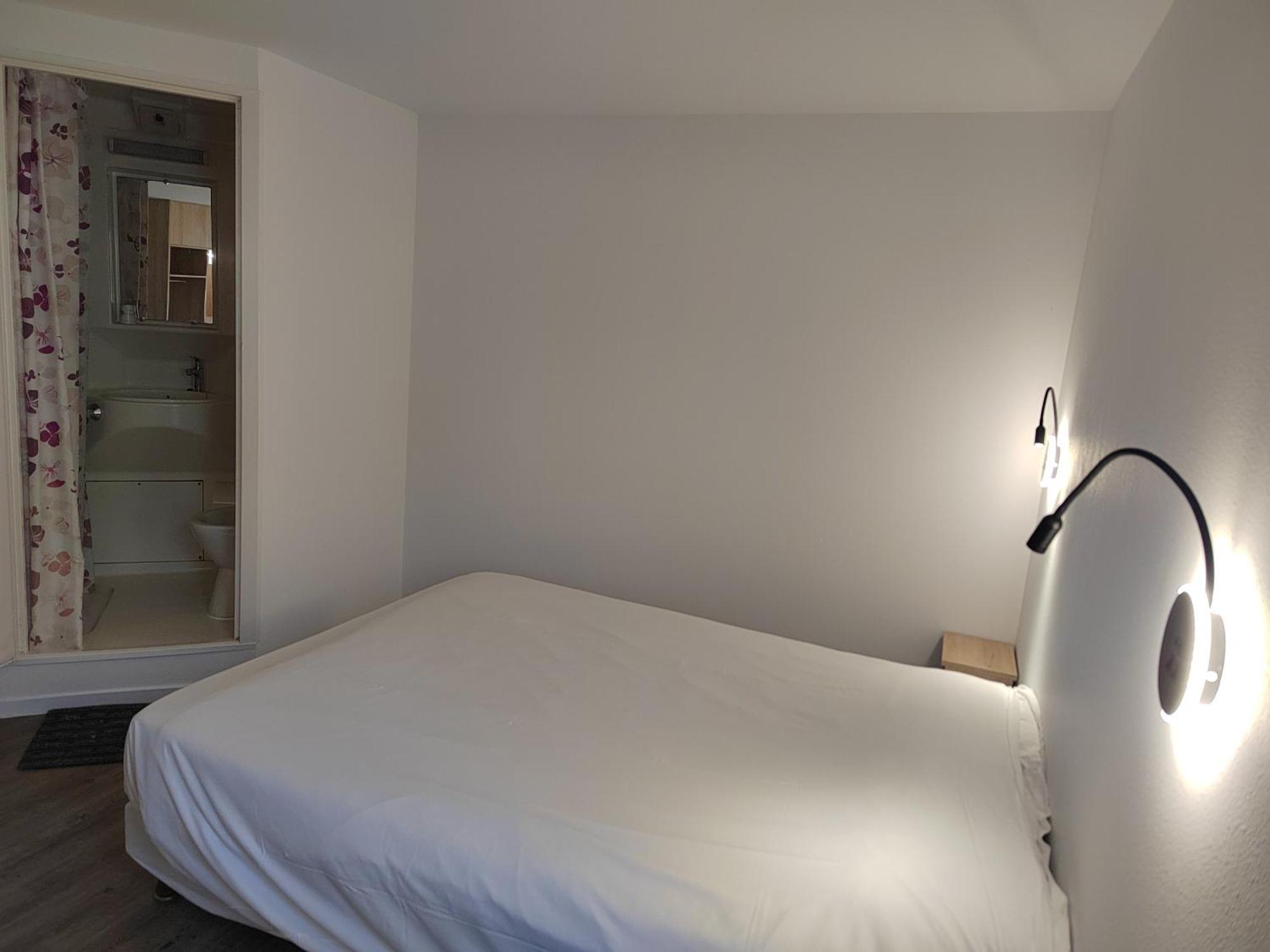 Fasthotel Paris Ouest Bouafle Extérieur photo